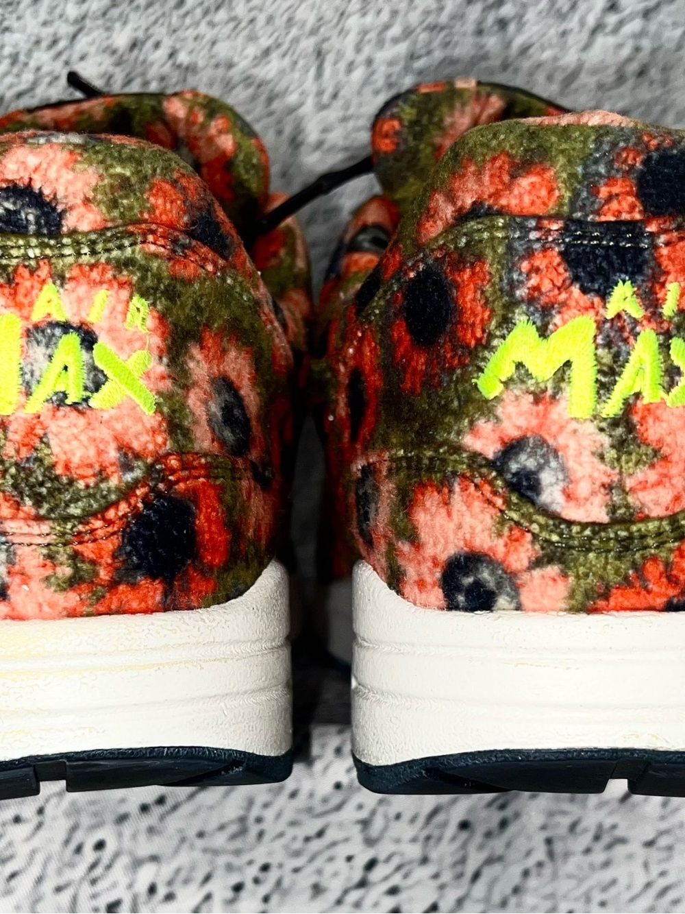 Nike Men’s Air Max 1 Daisy. Solar Black Crimson size 11.5 - Picture 4 of 10